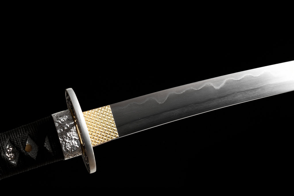 Handgefertigtes Wakizashi-Schwert aus Damaszenerstahl mit weißer Lederscheide – 79 cm, echtes Katana-Schwert