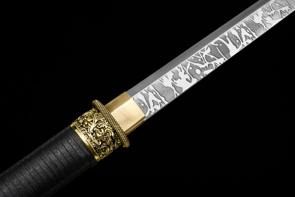 Handgefertigtes Ninja-Schwert, Federstahl, Klinge mit Schnitzmuster, Full Tang, rote Scheide mit Punkt – 42 Zoll, echtes Katana-Schwert