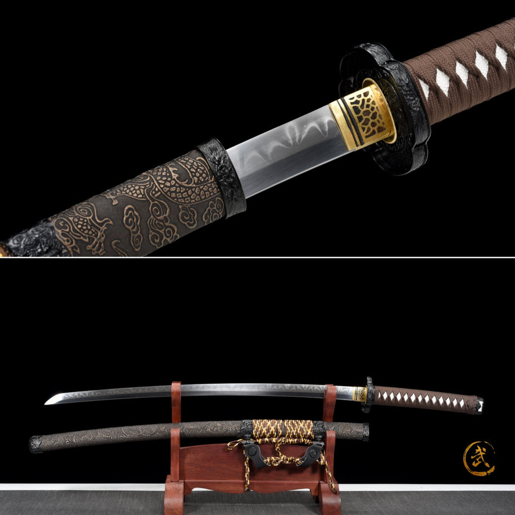 Handgefertigtes Tachi-Schwert, Full Tang, T10-Stahl mit echtem Hamon, echtes Katana-Schwert