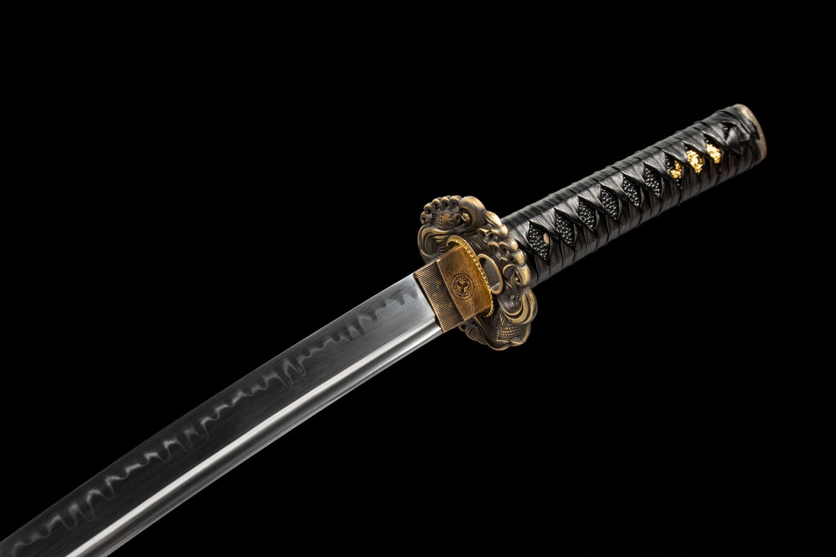 Handgefertigtes Full-Tang-Wakizashi-Schwert, Damaststahl, lehmgehärtete Klinge, schwarz bedruckte Scheide – 31 Zoll, echtes Katana-Schwert