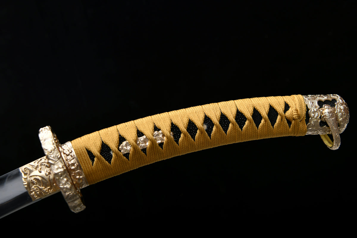 Handgefertigtes, 104 cm langes Kampfschwert aus gemustertem, geschmiedetem Stahl – Damast-Stil – Oda Nobunaga Schwert (umgekehrte Griffmontage) Tachi