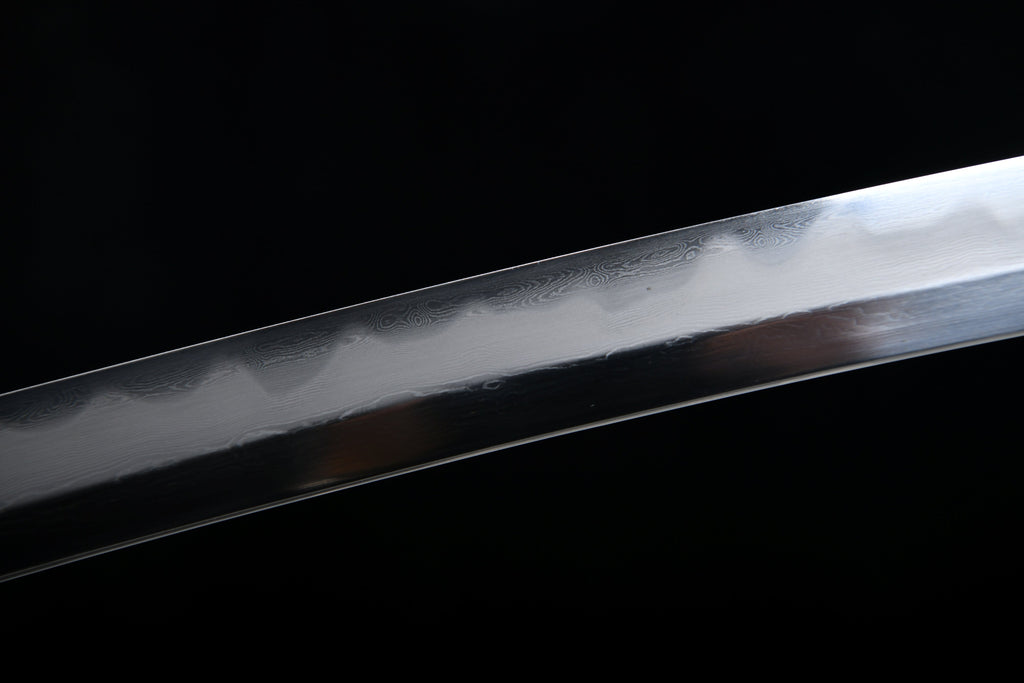 Handgefertigte, 41 Zoll lange, geschmiedete Klinge aus gemustertem Stahl – Sakura (umgekehrter Griff) Tashi-Schwert im Damaszener-Stil