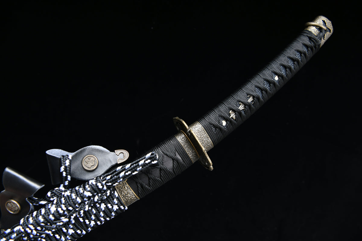 Handgeschmiedetes, 41 Zoll langes Tachi-Samuraischwert aus Manganstahl, scharf, mit poliertem weißem Knauf