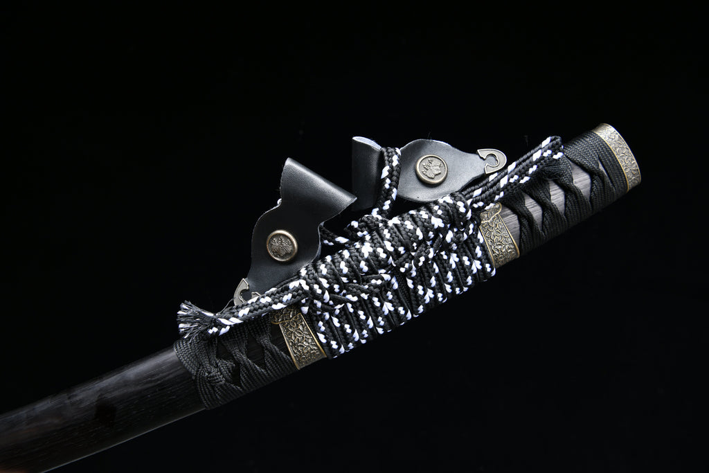 Handgeschmiedetes, 41 Zoll langes Tachi-Samuraischwert aus Manganstahl, scharf, mit poliertem weißem Knauf
