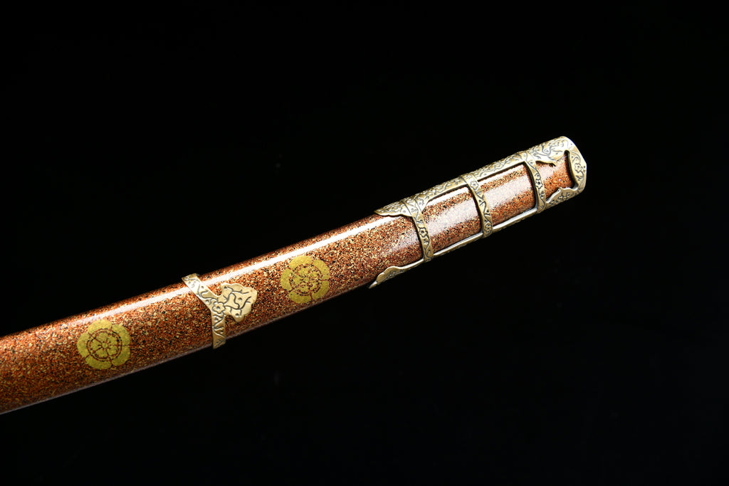 Handgefertigtes, 104 cm langes, dreiteiliges Tachi-Samuraischwert aus geschmiedetem Stahl – Oda Nobunaga Tachi (Deluxe Edition)