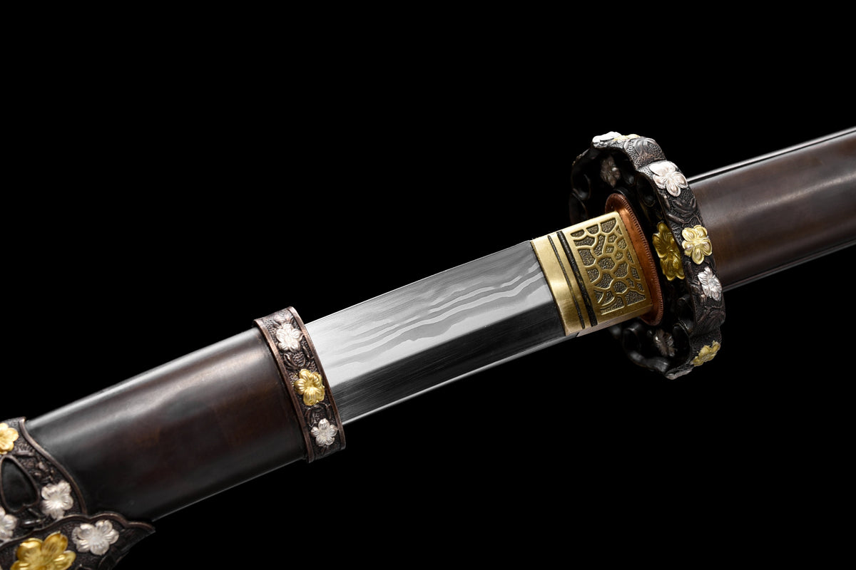 Handmade Full Tang Damascus Steel Full Tang Blade with Real Hamon TACHI SWORDS  45 inches,Real katana sowrd