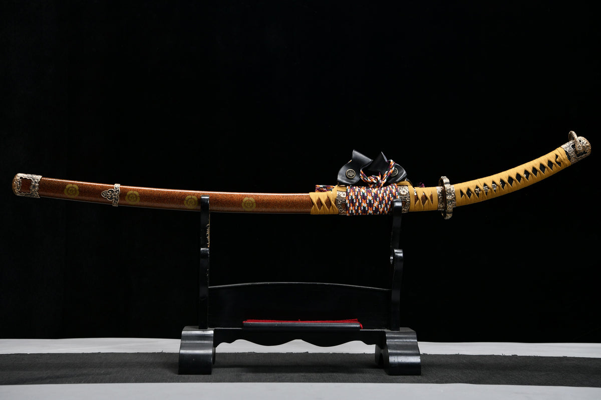 Handgefertigte, lange 41-Zoll-Klinge aus gemustertem Stahl, Finish, oberer Schliff, umgekehrter Griff, Großschwert, Damaszenerstahl — Oda Nobunaga — Tashi