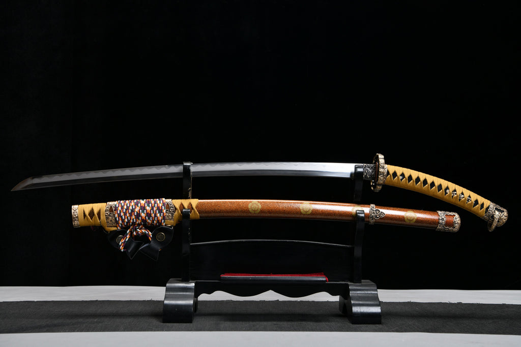 Handgefertigte, lange 41-Zoll-Klinge aus gemustertem Stahl, Finish, oberer Schliff, umgekehrter Griff, Großschwert, Damaszenerstahl — Oda Nobunaga — Tashi