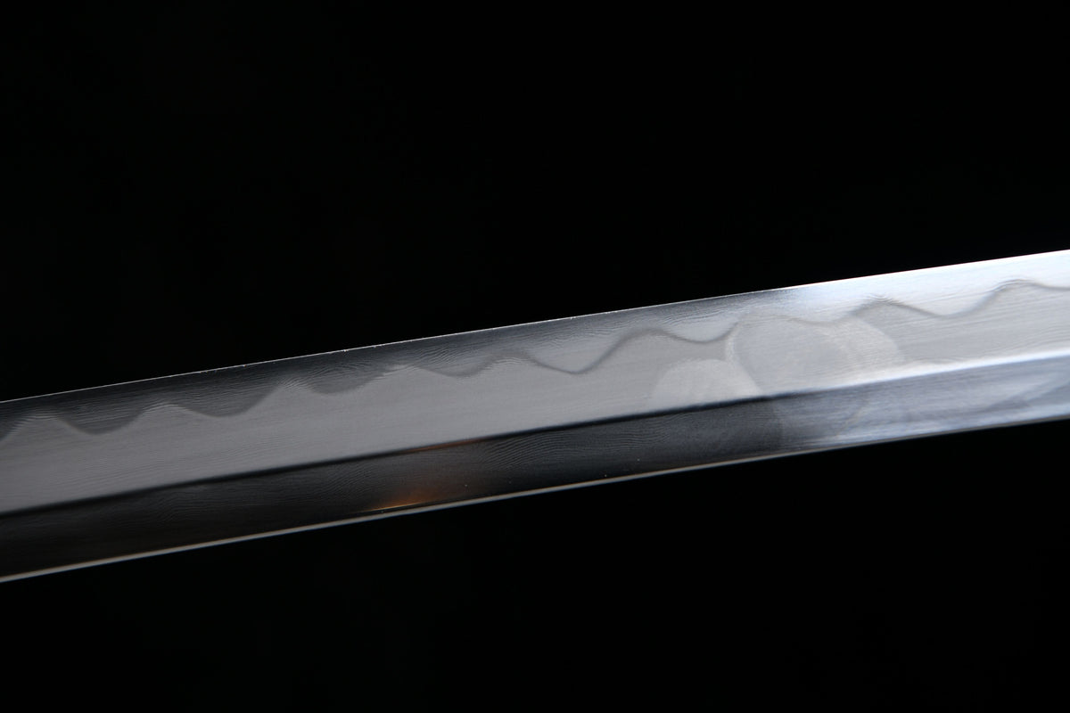 Handgefertigte, lange 41-Zoll-Klinge aus gemustertem Stahl, Finish, oberer Schliff, umgekehrter Griff, Großschwert, Damaszenerstahl — Oda Nobunaga — Tashi